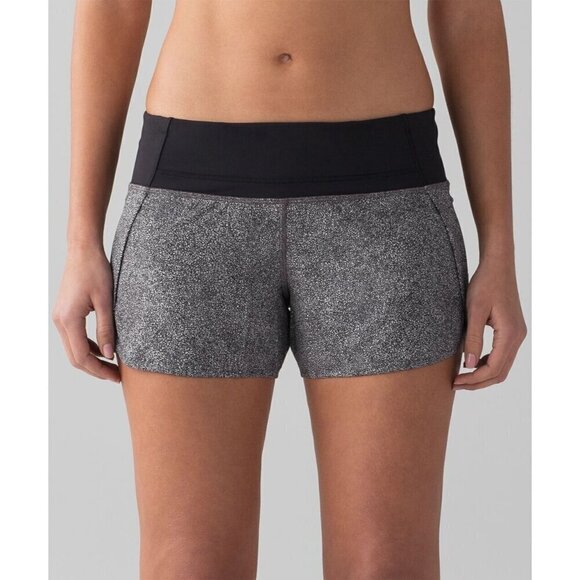 Lululemon Run Times Short Sea Spray Alpine White Dark Chrome/Black Size 2 - Picture 1 of 9